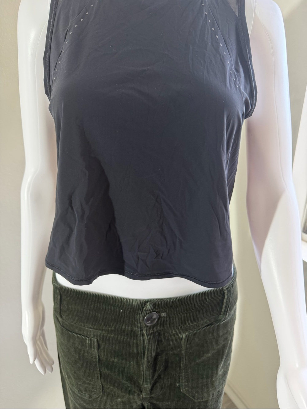 lululemon Sculpt Cropped Tank Top - Picture 5 of 12